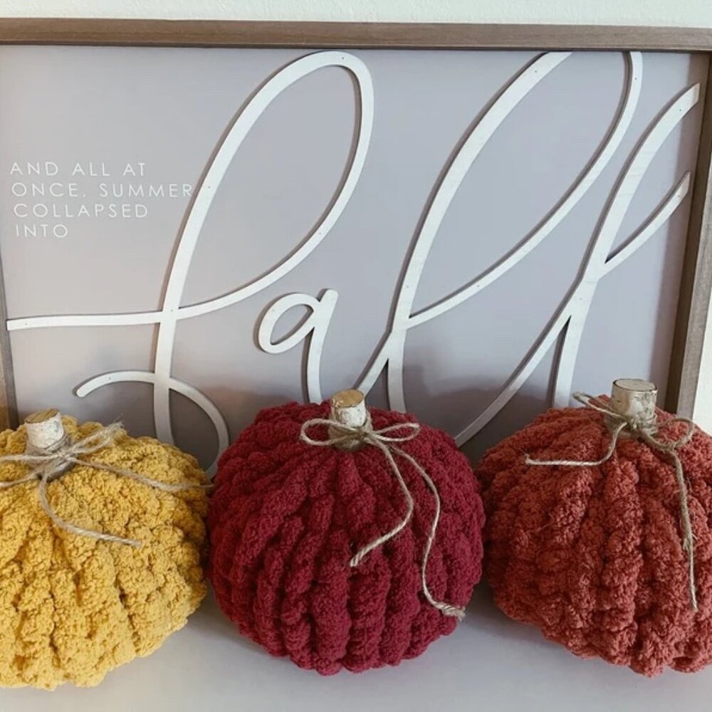 Set of 3 Knit Chunky Pumpkins